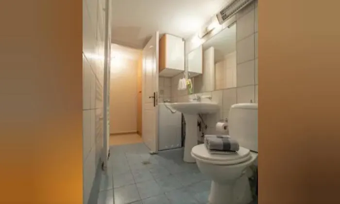 Amphitrite's House * Néon Oítilon